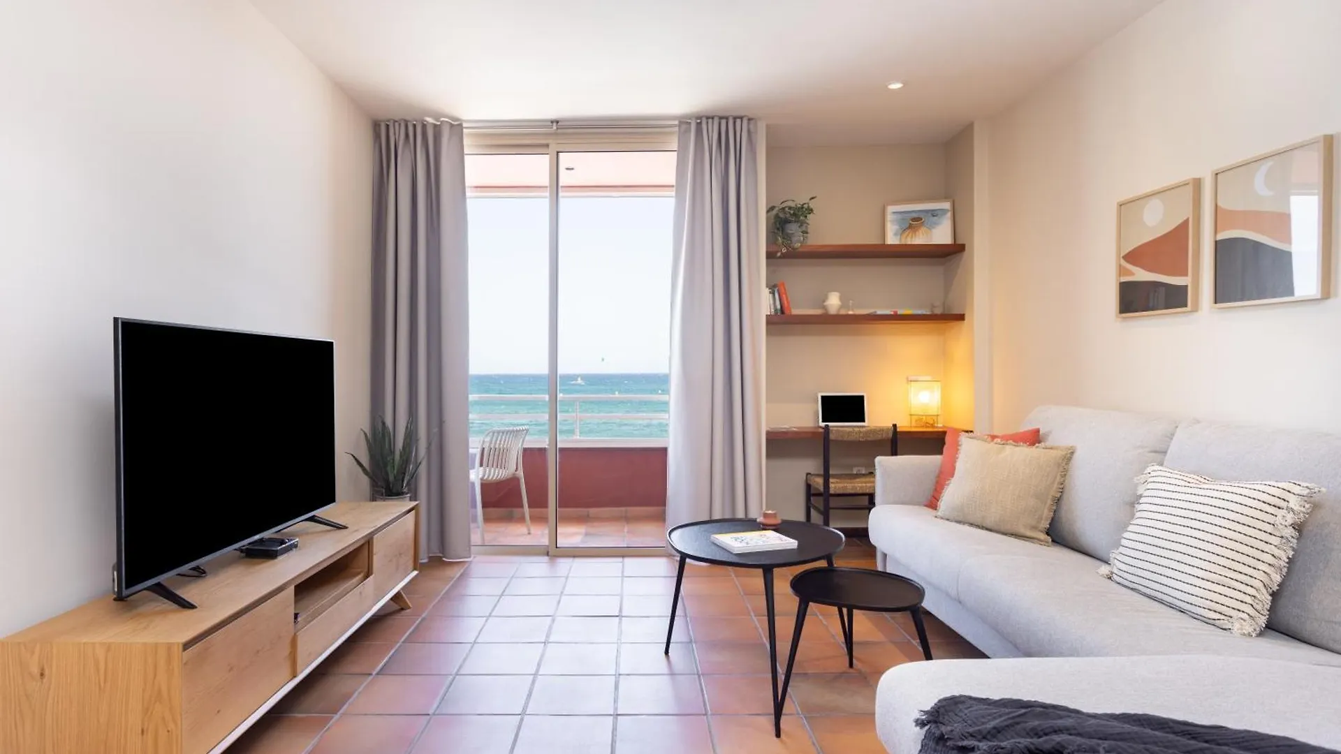 Apartment Spectacular Beachfront Loft-Style Casa Corina II El Médano